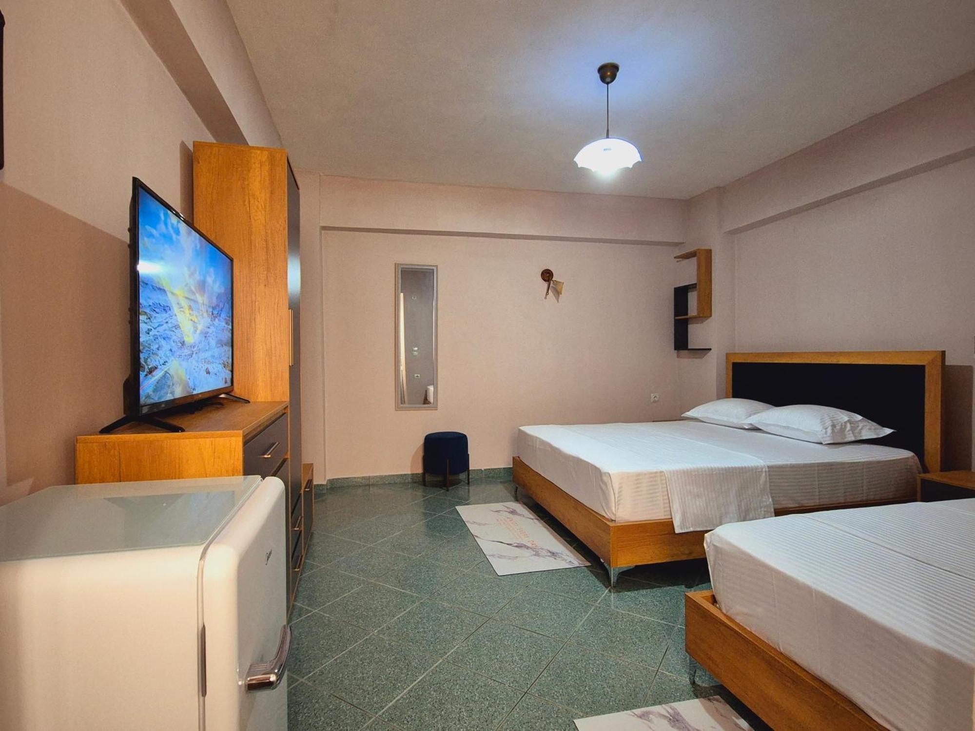 Barca Rooms Sarandë Exteriör bild
